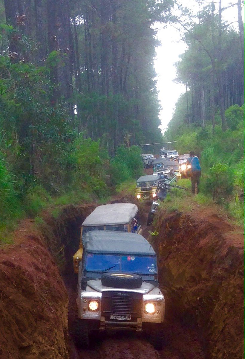 outlast_adv's tweet photo. offroad, merupakan kegiatan petualangan yang menyenangkan sebagai sarana refreshment.   Jangan takut....Aman ko,  di pandu oleh driver-driver handal dan track nya pun disesuaikan untuk kalangan umum. https://t.co/BFEkpqeOyt