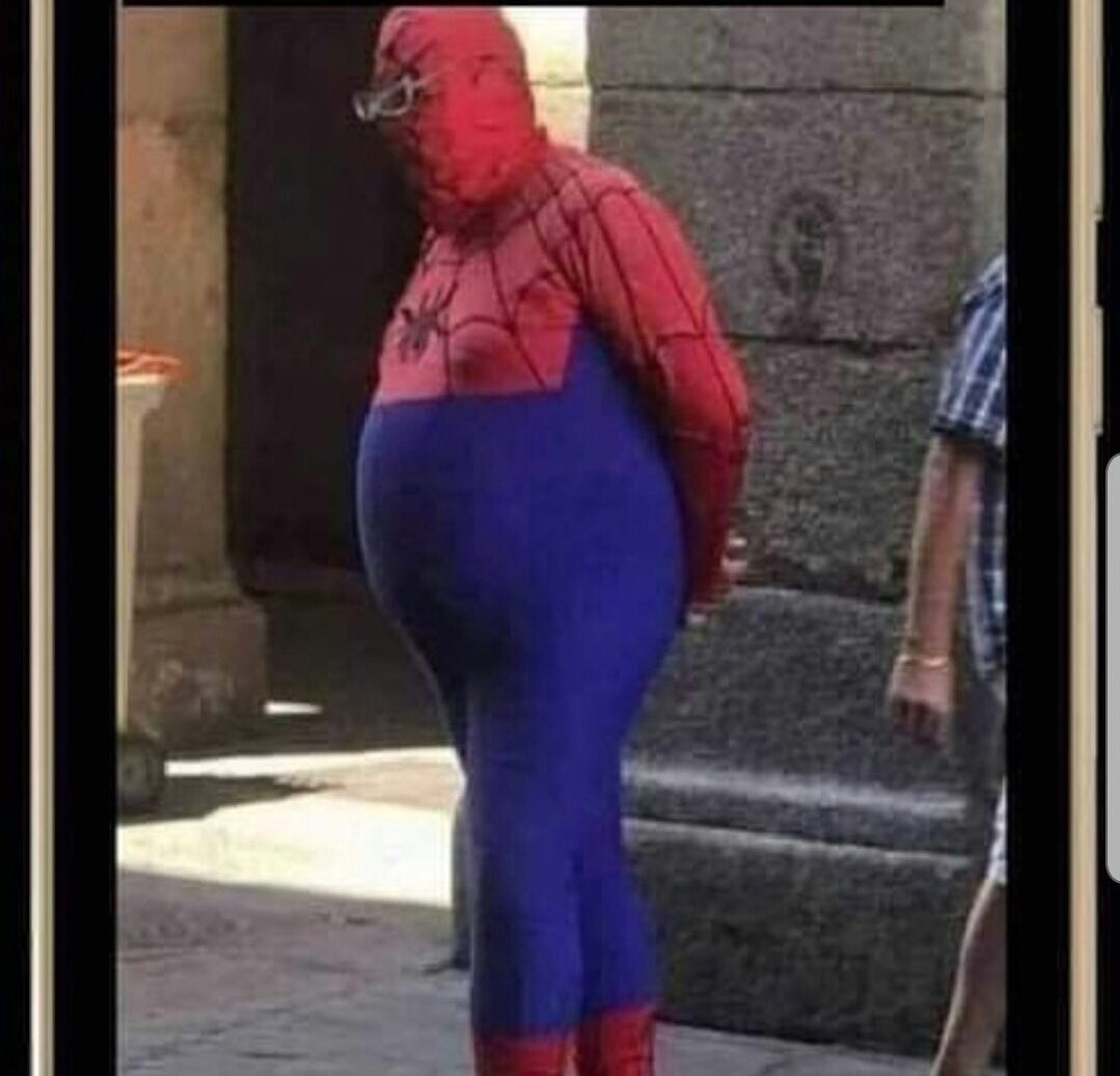 GB_guinea's tweet photo. After #IronMan #Batman #KhareMan #SpiderMan #HipMan #HitMan...
Ladies ans Gentlemen,I present you #FatMan🌴🥂🇬🇳💚😂😂😂😂👑👑👑👑👑👑 https://t.co/38KsvHTe7y
