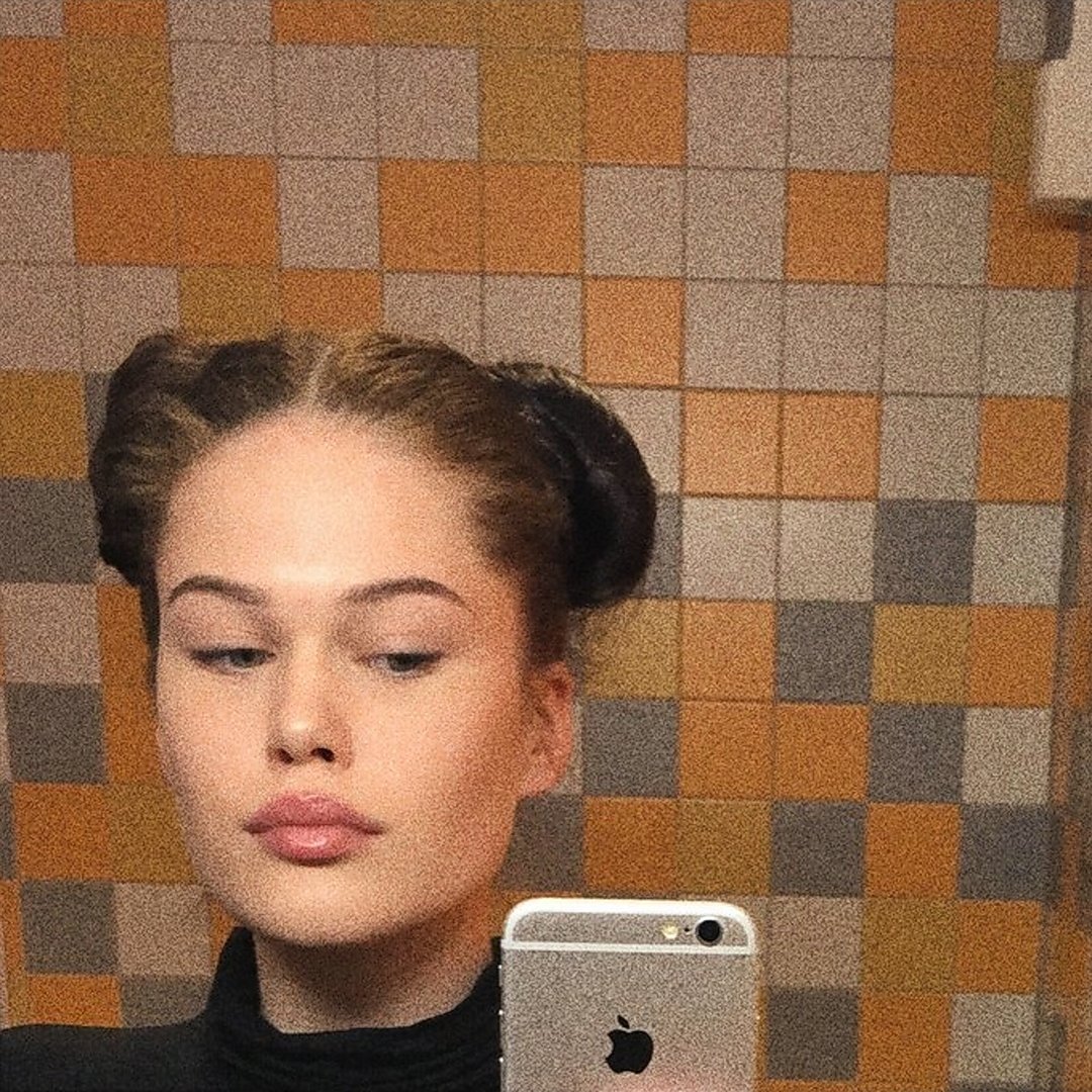 SceneryRPG's tweet photo. ㅤ #SceneryHi : 𝟸𝟻.𝟷𝟷
🌾 : #MODEL
ㅤ
ㅤㅤ✎﹏ | Ariane Ganz „ Playgirl" teması ile „Barmen” olarak aramıza katılmıştır!
ㅤㅤ ❛ @arianegun takip edelim! ❜ https://t.co/DG00cuIrJq