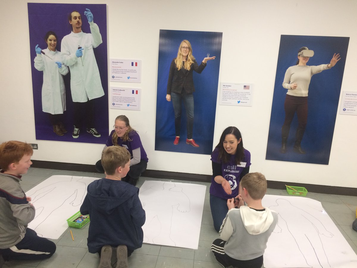 Thank U @ellegrace23, @m_hajdukiewicz, @BronReid_ & @bianca_oli_per! Not only the @ResearchatNUIG scientists had their picts taken, they also spent time with kids drawing&talking about being a scientist during #artyscientist workshops! #rolemodels #believeinscience #galwayscience