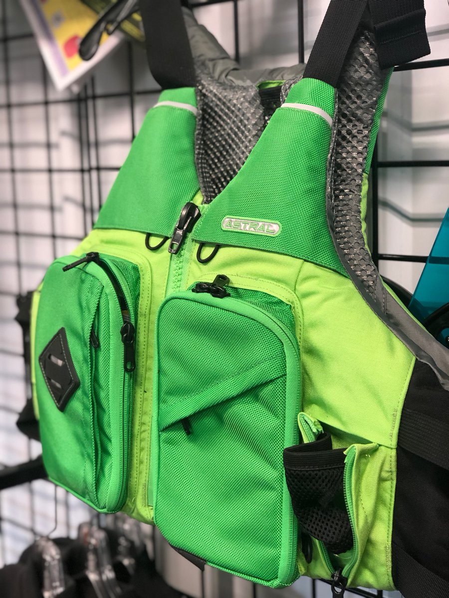 JTRaft's tweet photo. Need to shop for that Outdoor Adventurer on your holiday list? Swing by the Lehighton Outdoor Center for your one stop shop!

 #LOCPA #Bike #Kayak #Raft #OutdoorCenter #WhereAdventureComestoPlay https://t.co/expfcLUg8s