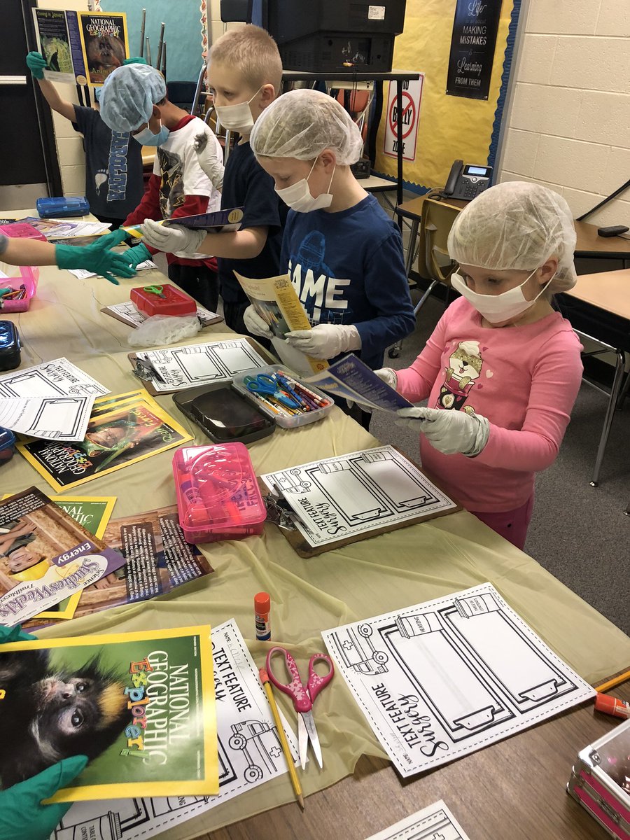 welcomeelemnc's tweet photo. 2nd graders are all geared up for text feature surgery this morning ! @dcsnc @welcomeelemnc https://t.co/kYBxBdlJyE