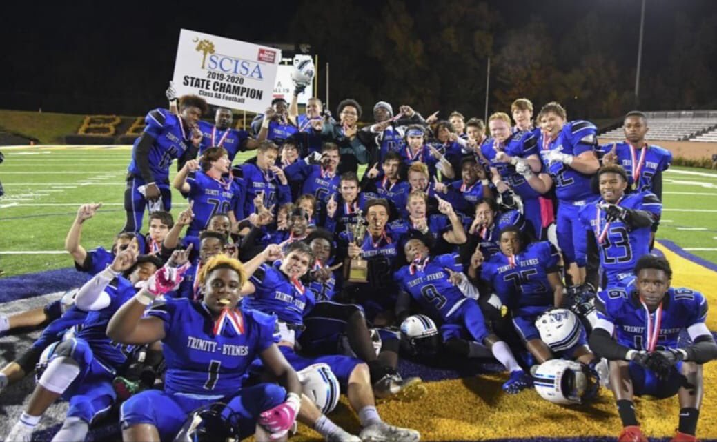 Tremcleod_1's tweet photo. As my sophomore football season comes to an end, I would just like to thank all of my coaches, teachers, teammates, family, and friends who’ve pushed me and helped me work hard to get where I am now...12 out✌🏽...State champs💍💙 @tbcs_titan_club @CarolinaXposure @ElitePositionTr https://t.co/IntLU0nBzW