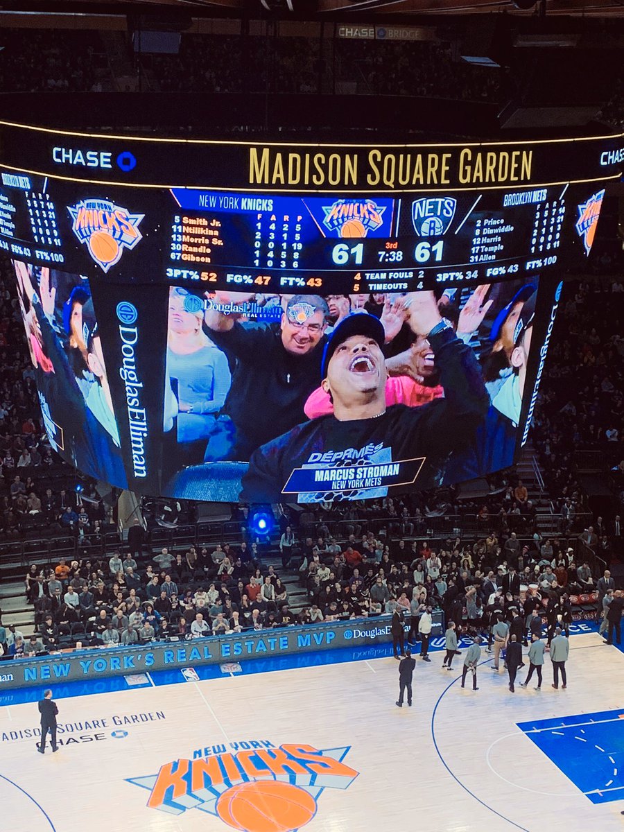 STR0's tweet photo. Addicted to that NY energy. https://t.co/xRuLUrvj8t