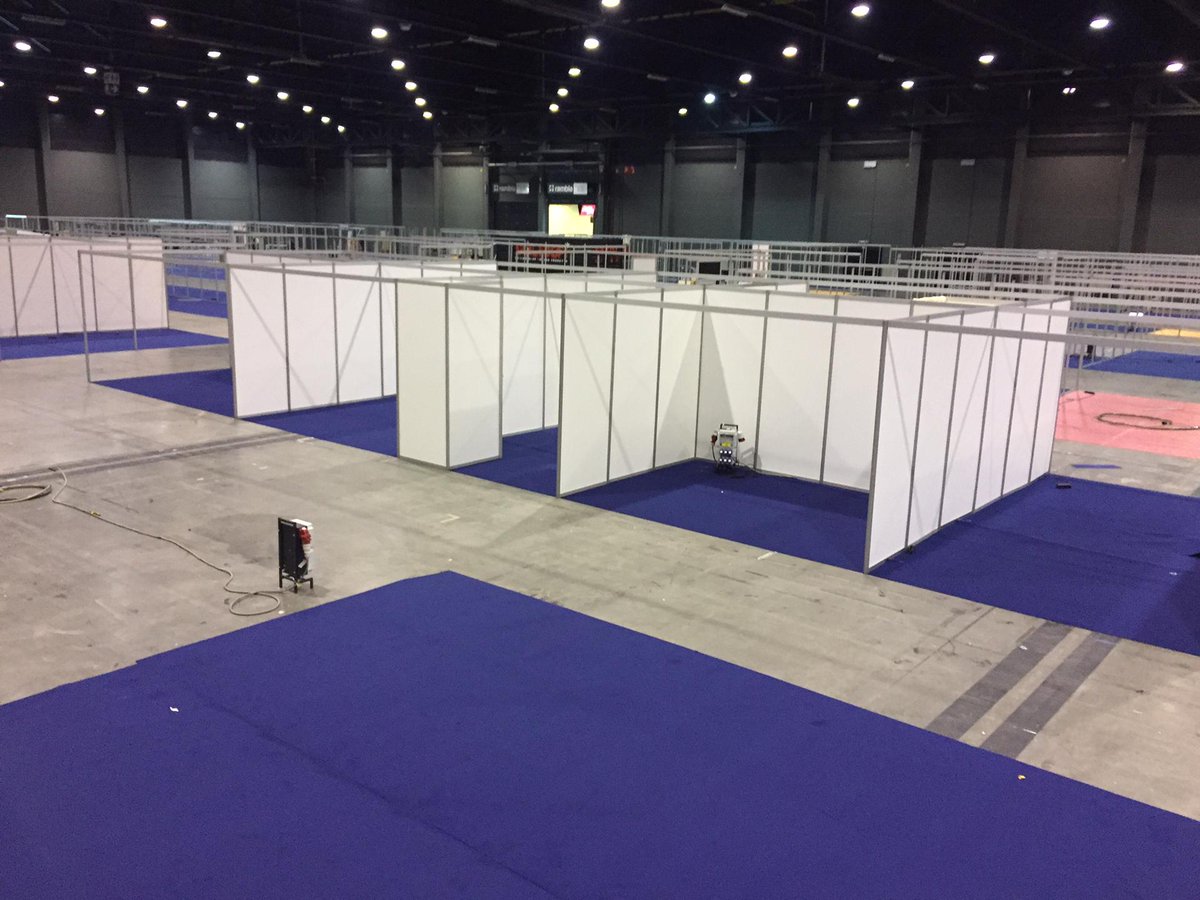 alter_expo's tweet photo. Van Hasselt naar Kortrijk, van afbouw naar opbouw, van @be_netwerkdagen naar @BCDKortrijk!
#exhibitionpartner #boothbuilding #standconstruction https://t.co/ouGUYlj1Pt