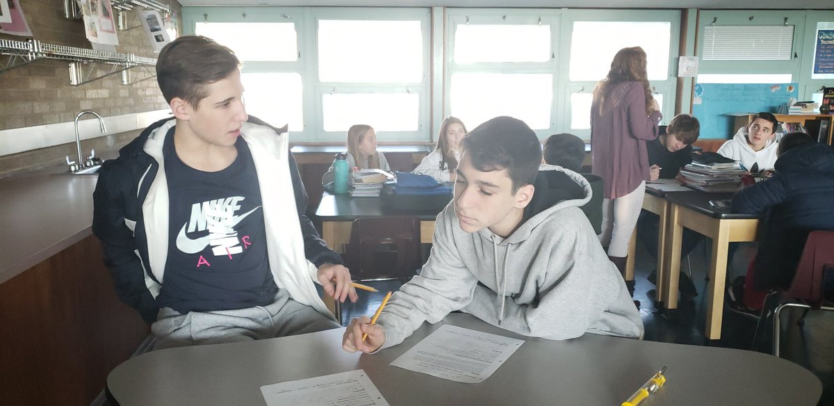 WVMSDragons's tweet photo. #NoPowerNoProblem!! Ss in Ms. Hunt's are working on Basketball Court Data &amp; School Design!! #ProblemBasedLearning #PBL @TeachingSTEM @NSTA #LMSD #WVMW #LMSDAllForward #TransformativeCurriculum #UnitUpgrade https://t.co/9LdsWkUoCe