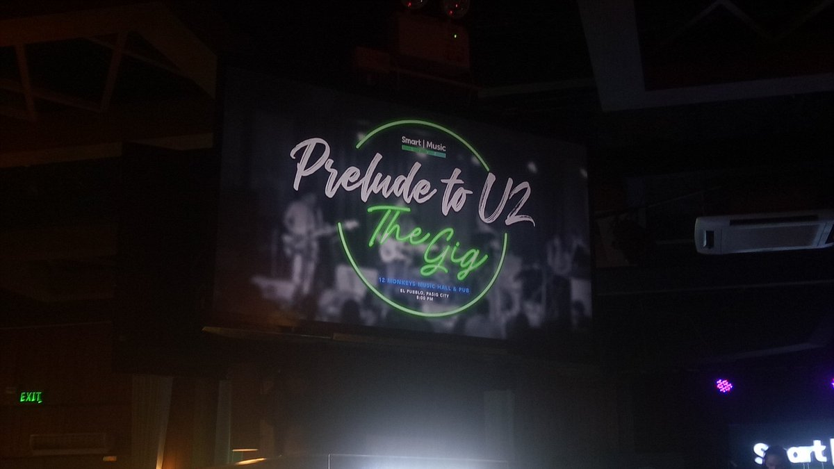 Kevin_Pableo's tweet image. Oh my God they&apos;re playing the greatest hits of U2!!!! GOD BLESS THIS PRELUDE!
#SmartU2TourPH