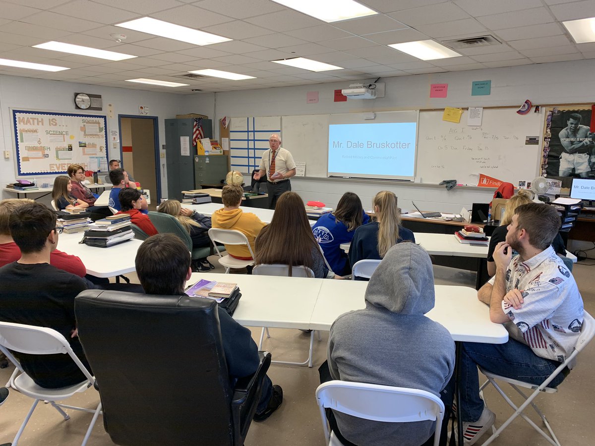 Mr. Dale Bruskotter, a retired Navy and United pilot, sharing with <a href="/BZ1103/">Brett Ziegler</a> and @PH32Sunday math classes how math was used in his years in aviation.