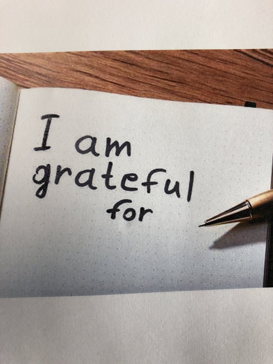Raia1920's tweet photo. Gratitude 🍁🧡 https://t.co/iEj2rd2GJr
