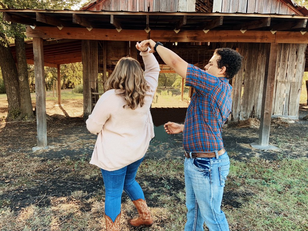 laurene1232's tweet photo. I met Jeramie in Algebra class our Sophomore year. He asked me to take him home one day, and we instantly became best friends. For the next four months, we hung out all the time, and I was clueless to his constant flirting until he asked me out. It’s been over two years now!!💞🥺 https://t.co/wdpnmiMVK7
