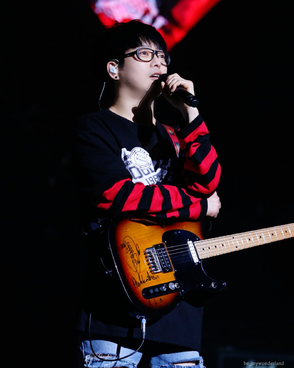 늘 소년처럼 노래해주세요 
생일을 진심으로 축하합니다 🎉🎉🎉

#하현우 #국카스텐