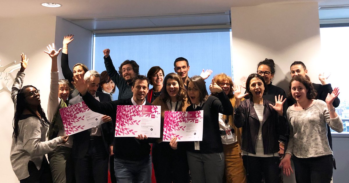 CGI_FR's tweet photo. Fierté du jour ! 3 prix remportés🏆aux Trophées de la Communication pour l'#Innovathon_CGI ! 
🥈prix spécial du jury
🥈communication événementielle
🥉relations presse
15 000 consultants et ingénieurs ont mis l'innovation 🚀au service du bien commun !
Merci à tous 👏👏👏 https://t.co/dhdNJ4wyRu