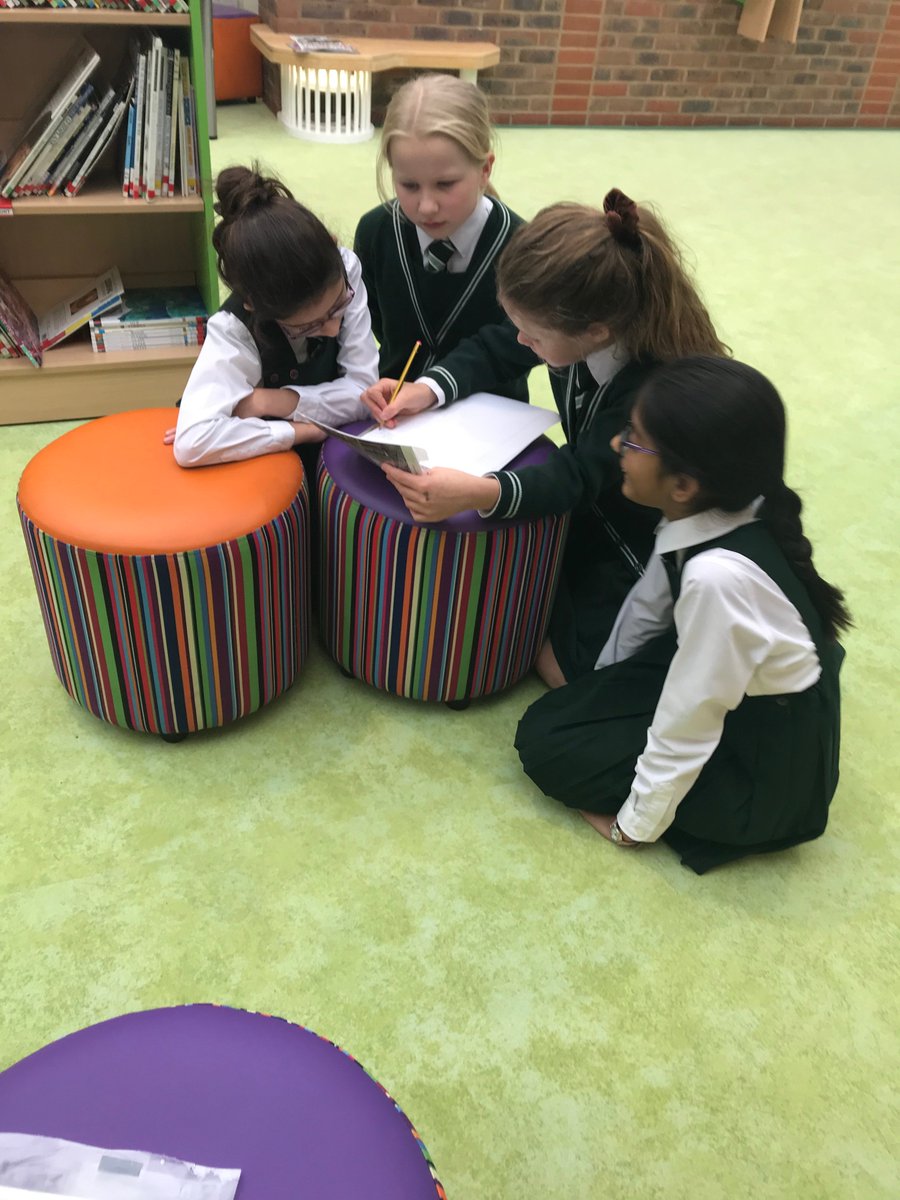 Greenfield_Sch_'s tweet photo. This morning, pupils in the Future World Team have been writing strongly worded letters to the companies who send us lots and lots of mail, often packaged in plastic!

#reduce #reuse #recycle #zerowaste #cutoutplastic #reduceplastic #ecoschool #environment #change #woking #eco https://t.co/0IPRmObt8h