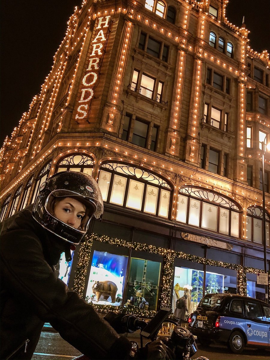 ukbikergirl's tweet photo. Speeding into the week and getting ready for whatever the world throws at me. With only a month until Christmas I am going to be taking care of my body and making a conscious effort to end the year right. Have you started to plan your new years resolutions? What are they guys? ⁠ https://t.co/Ke5FayPzlu