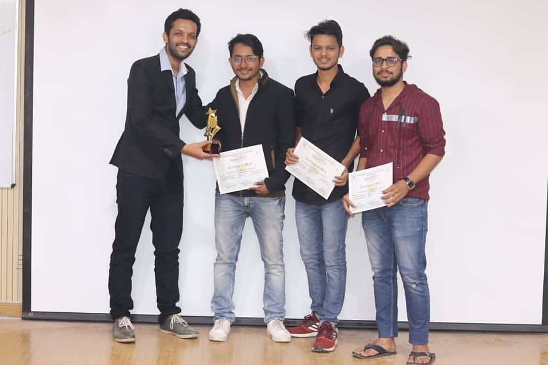 learn_w_travel's tweet photo. LWT congratulates the winners of Techniti'19 at NIT Jalandhar. The winners were given two-way flight ticket.
#lwt #learningwhiletravelling #sponsored #nitjalandhar #techniti #singapore #startup #iset2020 #esummit #entrepreneurship #bplan #success #winners #collegestartup https://t.co/2tsVItwzsk