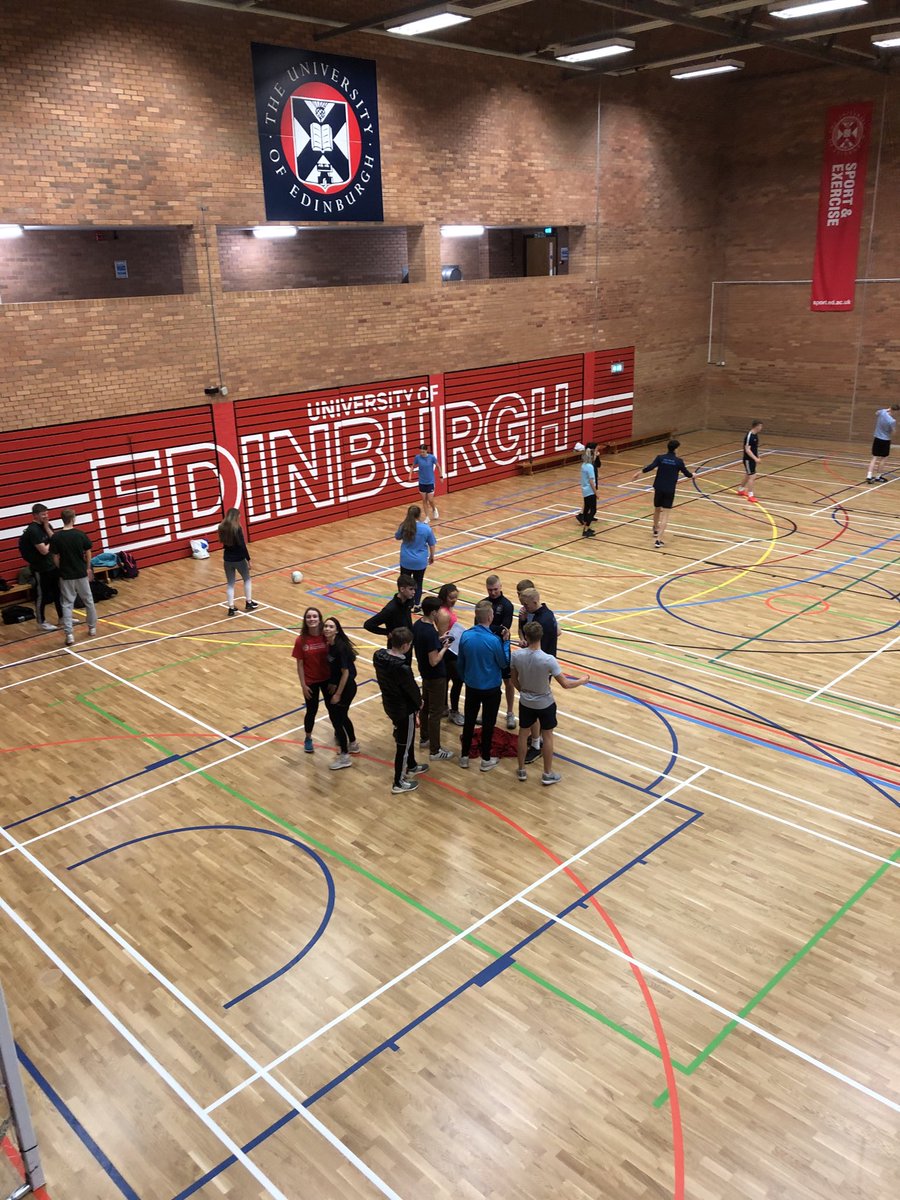 And its all started ⁦<a href="/morayhousegames/">Moray House Games</a>⁩ lots of energy from the first year PE Students #MHGames
