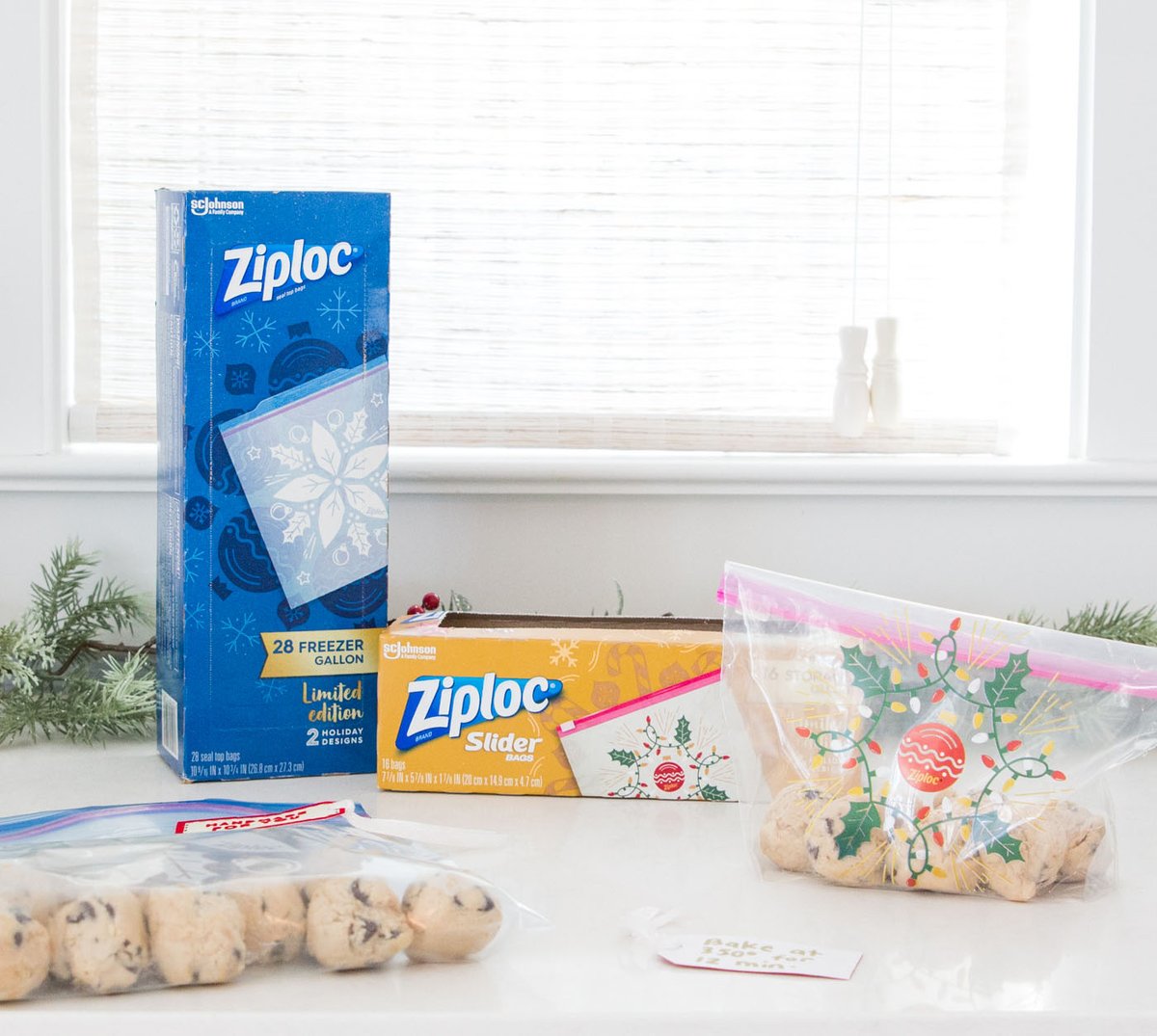 (#ad) One of my favorite hostess gifts to give during the holiday season is frozen cookie dough. Just whip up a batch of dough, freeze it in a holiday Ziploc brand bag, and add a cute tag with baking directions. Learn more here: bit.ly/33h6oaR #giftideas #cookiedough