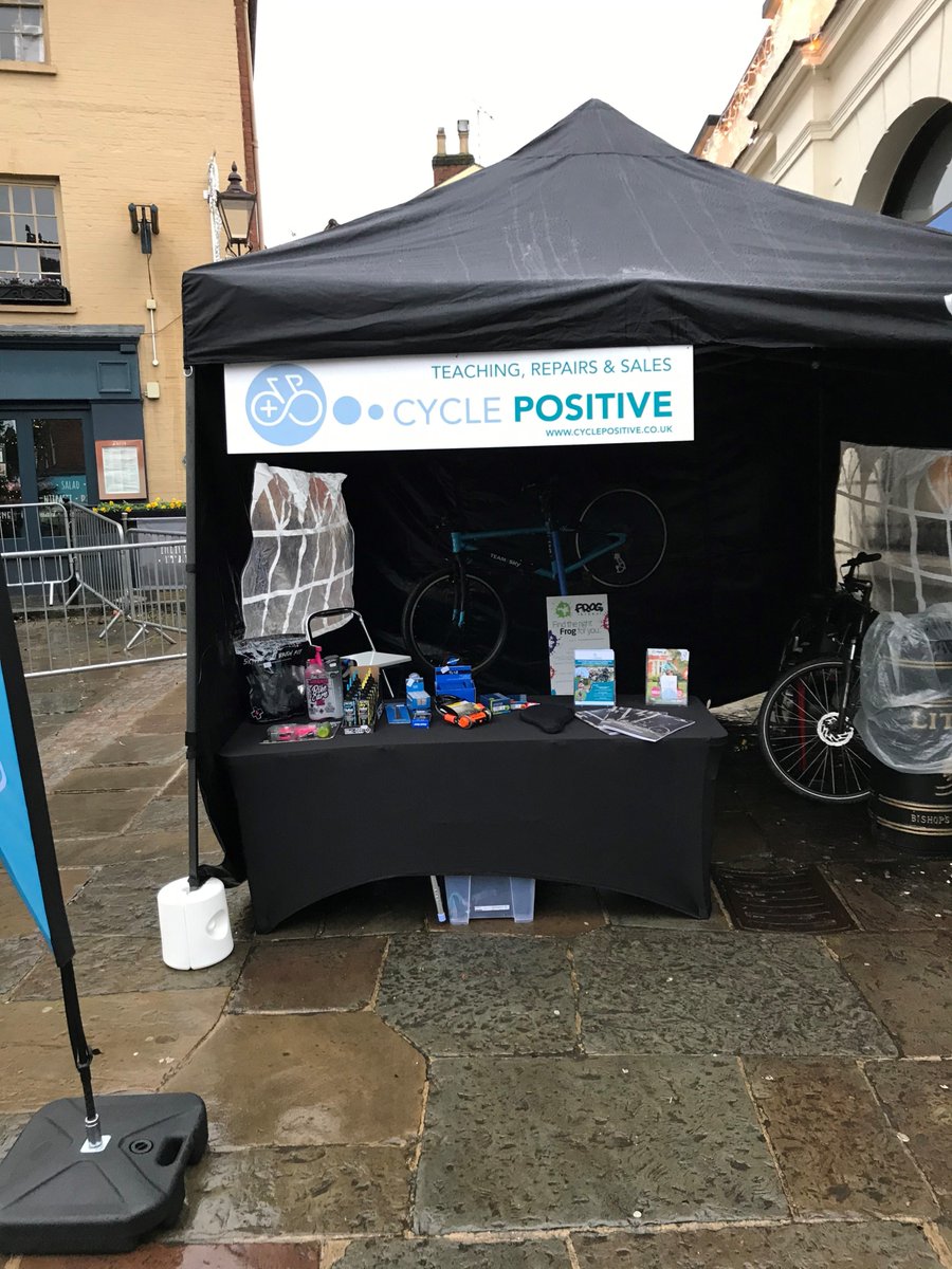 cycle_positive's tweet photo. Phil will be at Bishop's Stortford Market this Saturday offering our amazing bike services, make sure you pop down and say hello! We have some great Christmas prices on our Frog bikes, as well as our ever popular E-Bikes! #frogbikes #CyclePositive #bishopsstortford https://t.co/aAxTDmZfa1