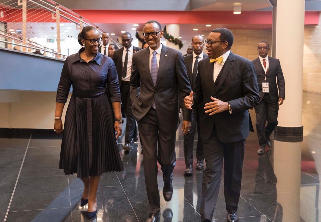 UrugwiroVillage's tweet photo. PHOTOS: “Women are our mothers, sisters, wives and daughters. Whenever women gain, everybody gains, and nobody loses.” President Kagame | 2019 Global Gender Summit Opening Ceremony | Kigali, 25 November 2019. To view more photos: https://t.co/X7kvzFTZkO https://t.co/EK2aivURoJ