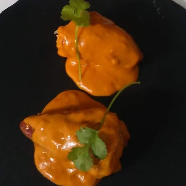 BrasasMilan's tweet photo. Nuestros entrantes, pimientos del piquillo rellenos de merluza https://t.co/pDu8ViGlzK