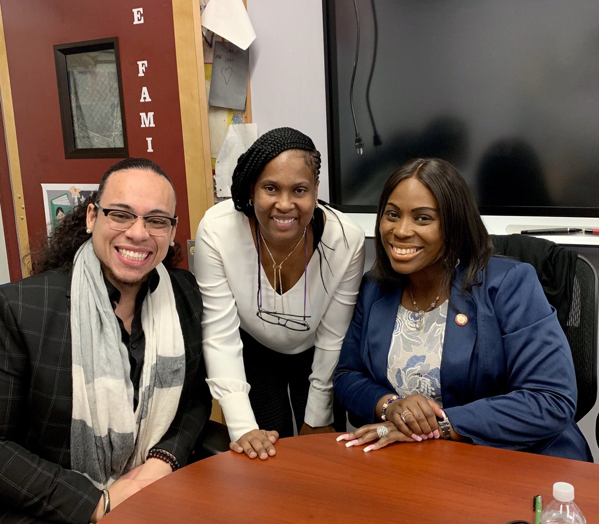 BronxSchool's tweet photo. Thank you @Vanessalgibson ‘s office for visiting today. Collaboration is the key to success. #NYCDOE #BronxProud https://t.co/EkC5blOtxL