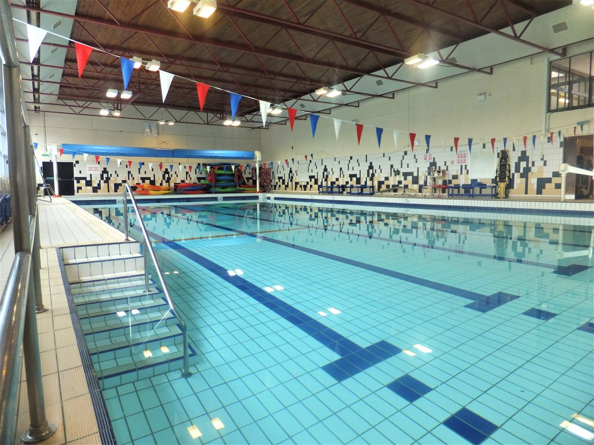 aura_wales's tweet photo. Have you paid for your child’s next course of swimming lessons? Payment is now due! Deadline for payments is this Sunday 1st December! Why not sign up to the direct debit, it’s cheaper, spreads the cost over the year and includes free public swimming! 💦🏊‍♀️ https://t.co/yyYtwTsfir