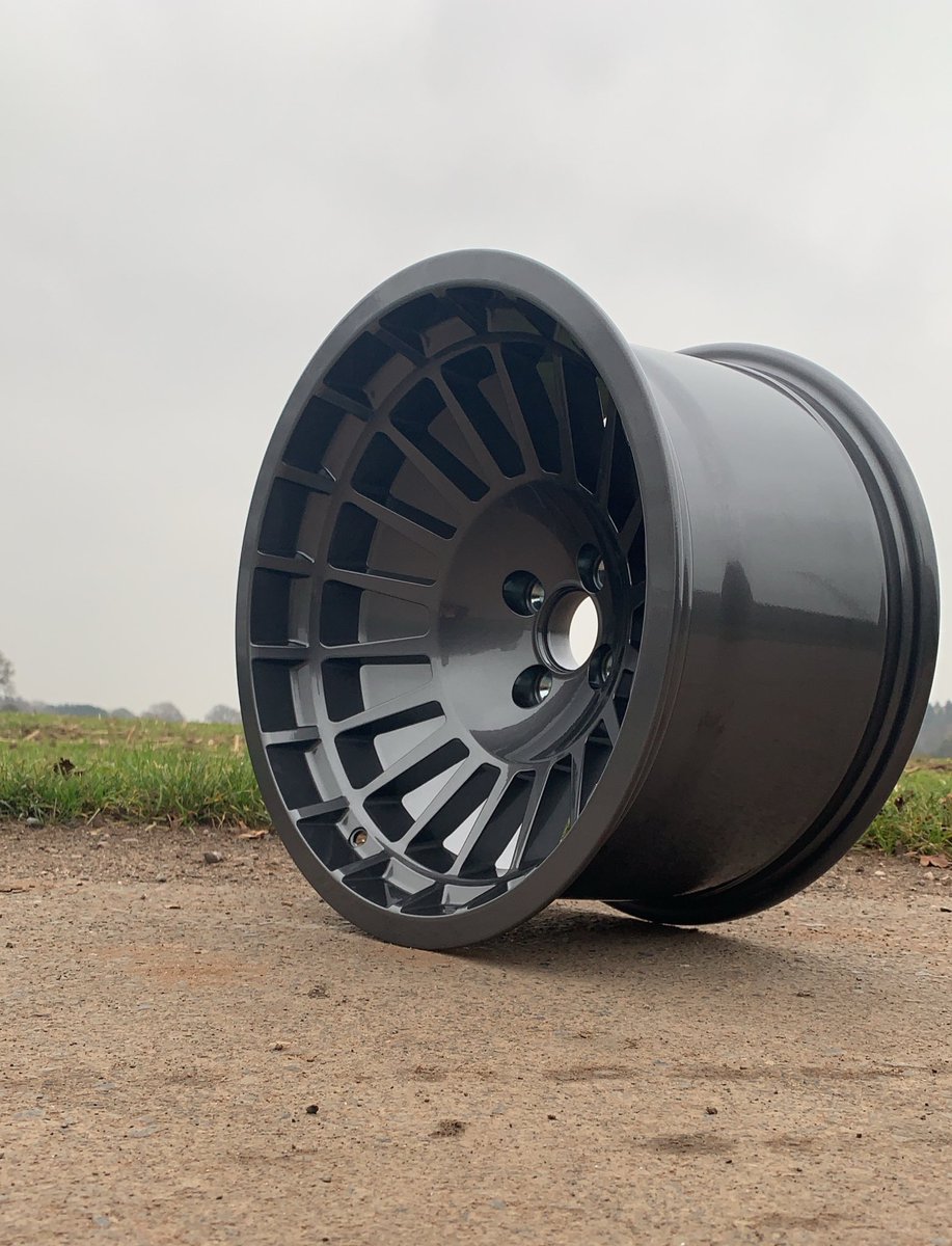 CompomotiveW's tweet photo. The Anthracite Grey RT designed for the Renault 5 Turbo. Also absolve in White. 
#Compomotive #Compomotivewheels #wheels #RT #anthracite #grey #renault #turbo2 https://t.co/DHt5RaeHaj