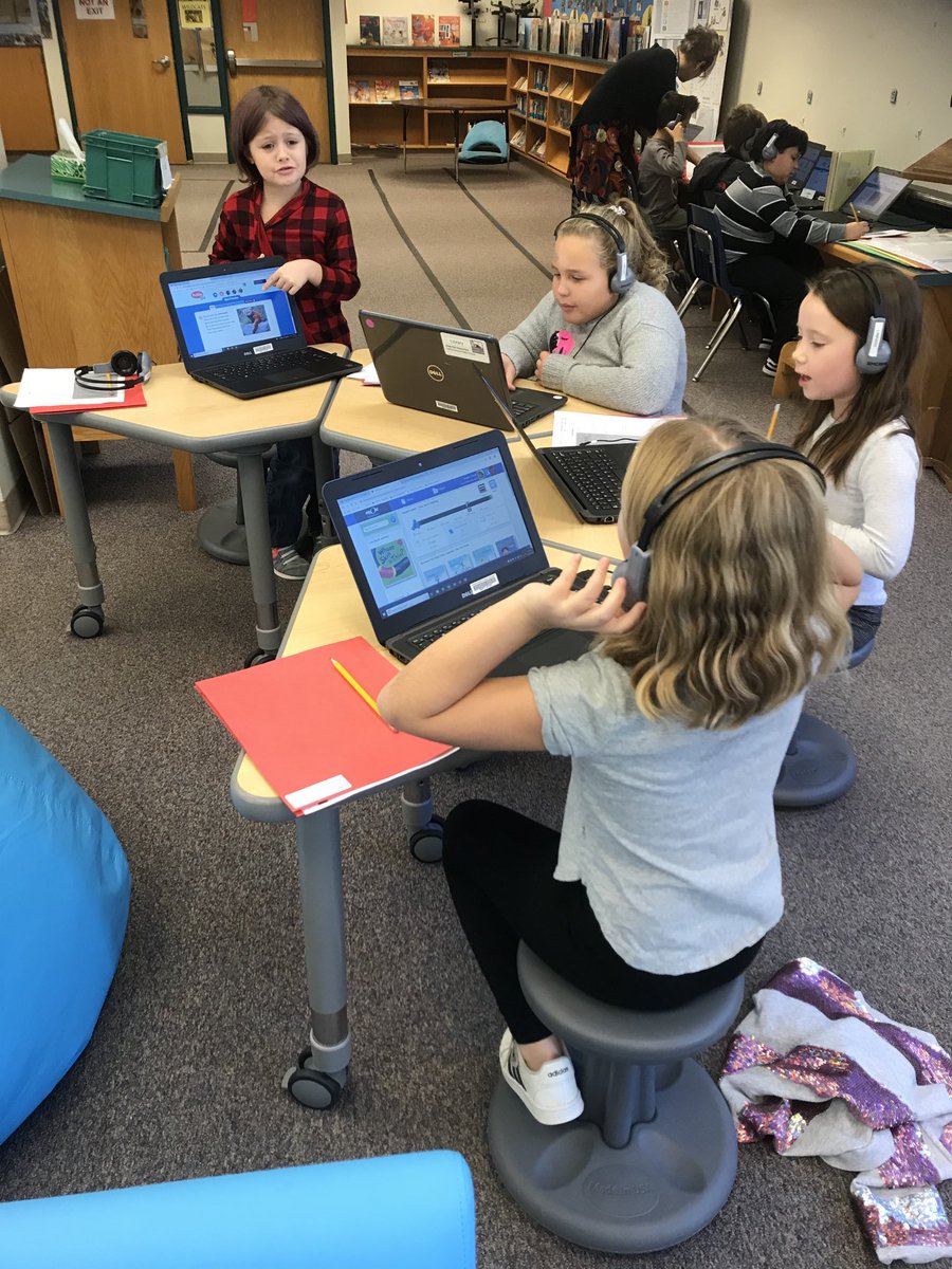 FCPS_ElemLib's tweet photo. We use technology to find & share ideas. #POGcommunicator #fcpsPOG @abctec @FCPS_LIS #fcpsPOGPOL https://t.co/WzzhTuf4Pa