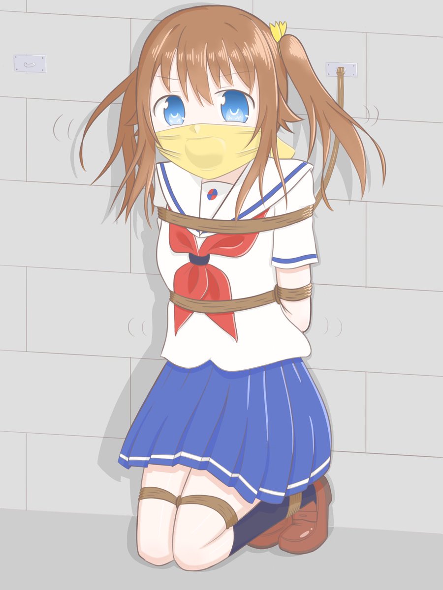 みすとらる A Twitter 今年1月絵と現在の絵を比較してみてください 1月緊縛絵無かったから去年の大晦日のやつで この頃やたら肌白いし縄も目も猿轡も何から何まで今じゃ塗り方変わったなって