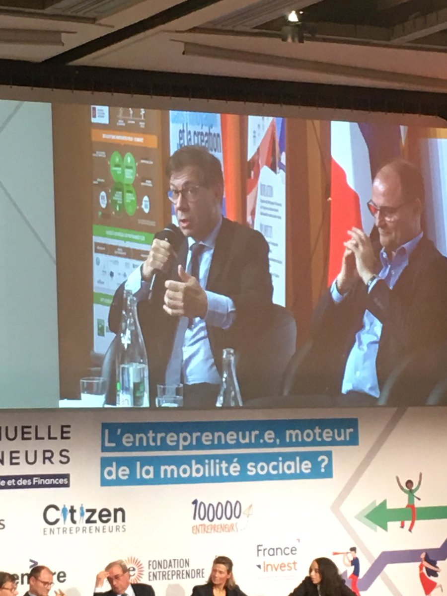 ArnaudManceron's tweet photo. #CA2019 @antoinesire la décision de créer une direction de l’engagement chez @BNPParibas nécessite une transformation profonde de la banque -la prise en compte de l impact social et environnemental aussi forts que l’impact financier @AlainBreffeil @innovmy @mccapobianco @WE_BNPP https://t.co/t1W4hehmjg