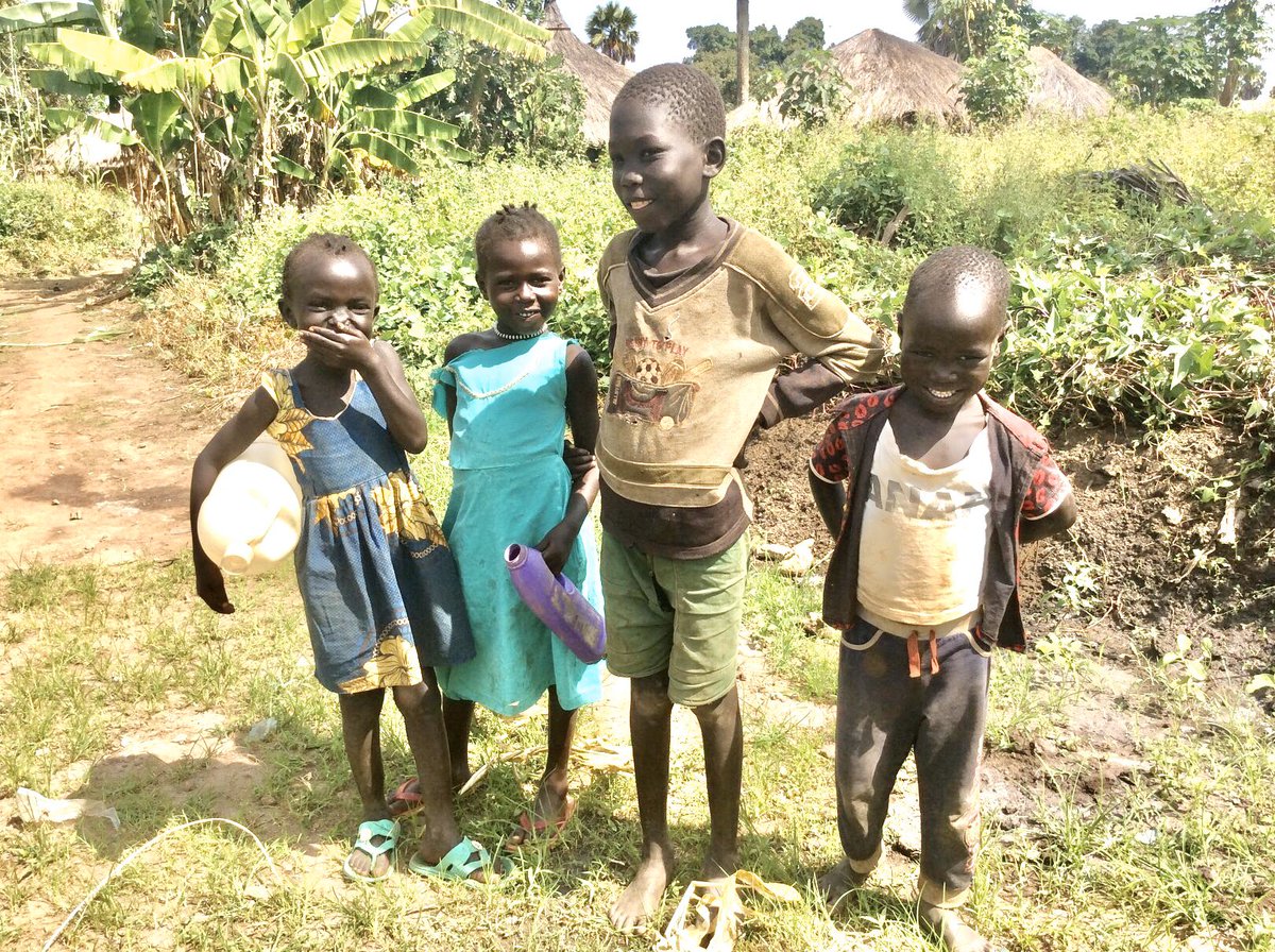 OneHeart1Lif3's tweet image. RT waterisbasic "Clean water and funny well technicians are sure to put a smile on sweet faces! 

Give today so more may have access to clean water! Because water is #STILLbasic

waterisbasic.networkforgood.com/projects/81893…

#MondayMotivation #waterisbasic https://t.co/tcZJjGYp12"