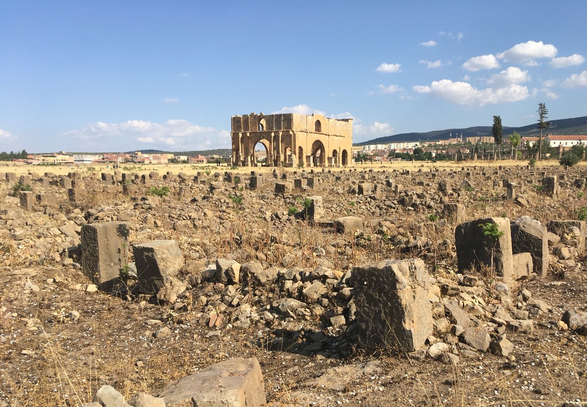 transmarinae's tweet photo. #Lambaesis (Tazoult, Algeria) was home to the Legio III Augusta. First attested in 81 CE, it became a military stronghold in the 110s to guard the route from the Sahara. It was rebuilt under Valerian in 253. The tetrapylon (“four gate”) still stands in the center of the camp https://t.co/jOMAeDKyyx