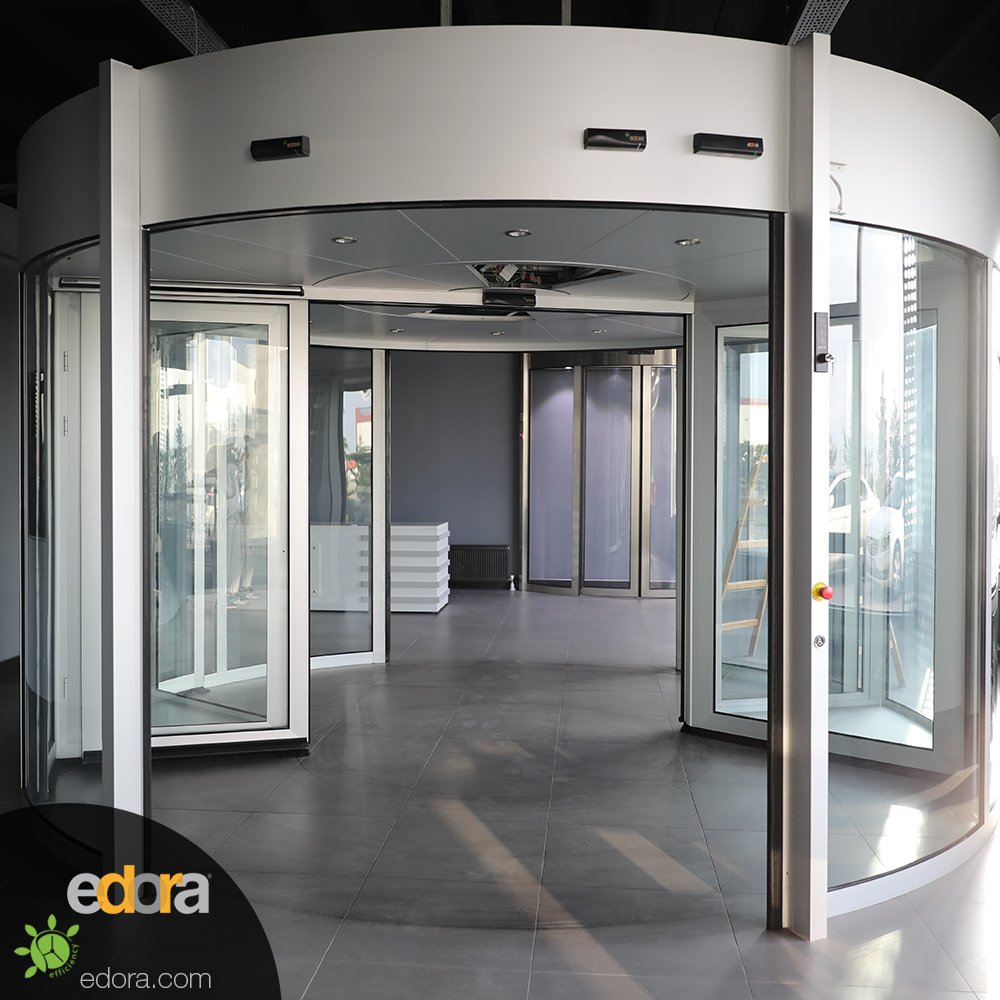 EDORA600 multi showcase door offers solutions to your projects both with revolving door and sliding door mode.

EDORA600 multi vitrinli kapı, hem döner kapı hem de kayar kapı modu ile projelerinize çözüm sunuyor.
#edora #revolvingdoor #automaticdoor #revolvingdoorsystem #edora600