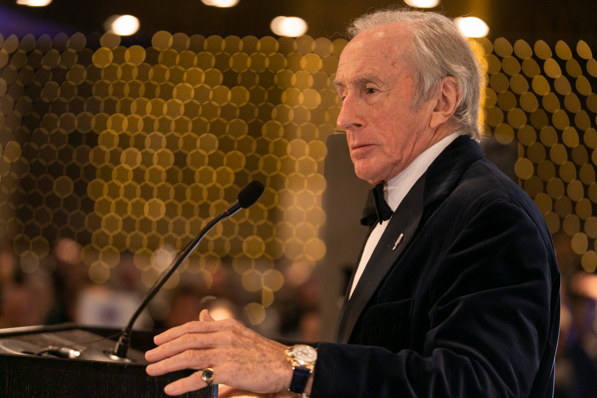 200SVS's tweet photo. We had a beautiful night last Thursday honouring the inspirational Sir Jackie Stewart and Lady Helen Stewart. Helen's battle with Dementia inspired Sir Jackie to create @racingdementia - putting a Formula 1 attitude into the fight for a cure!🏁 https://t.co/1s5pqmfbGn