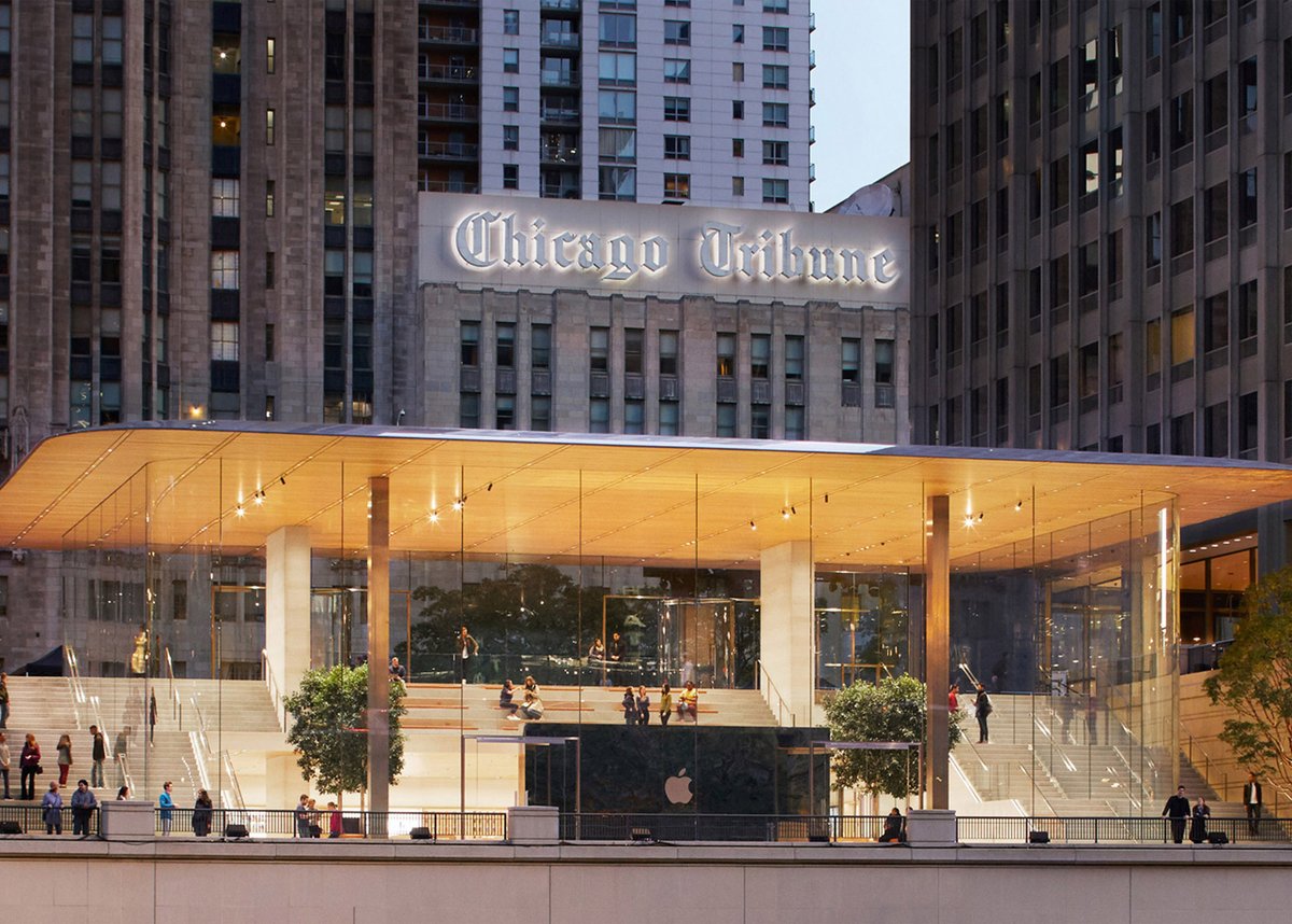 dezeen's tweet image. See 10 of the most appealing Apple Stores designed by Foster + Partners: at.dezeen.com/2VWLaMf