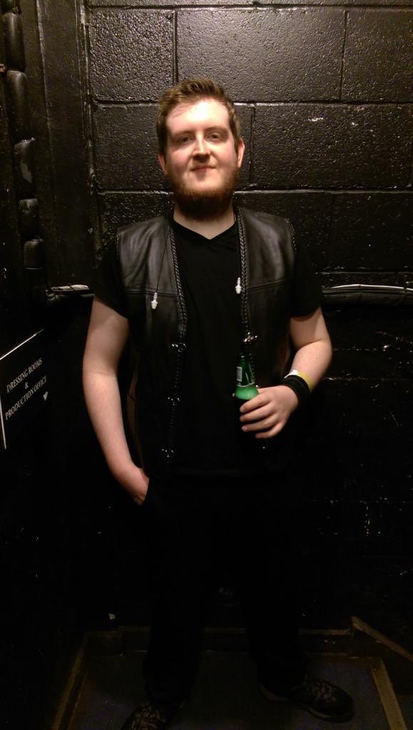 Breaking News!!

Michael Anthony Abbott joins the cast of Paraskenia! 

#Paraskenia #SymphonicMetal #OperaticSymphonicMetal #Proscenium