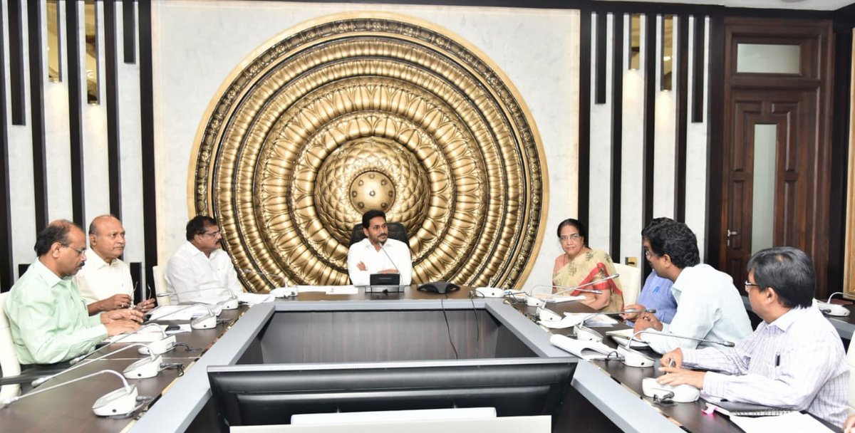 Cmo Andhra Pradesh Chief Minister Ys Jagan Mohan Reddy Directed The Officials To Complete The Works Under Crda As Quickly As Possible On A Priority Basis At The Review Meeting