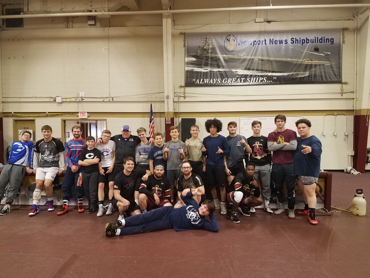 Athletics_NCS's tweet image. Our wrestlers participated in a wrestling clinic at the Apprentice School this past Saturday.  The wrestlers worked on skills like take downs from the neutral position on their feet and bottom position offensive moves in the referee position. Thank you @GoBuilderSports