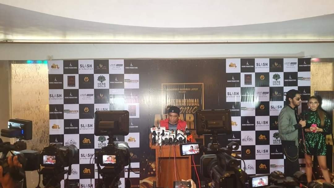 iSunilPal's tweet image. #Sunil_Pal #C_M. ki #Sapath lete huwe ..
#Welcome #Rajya_Pal