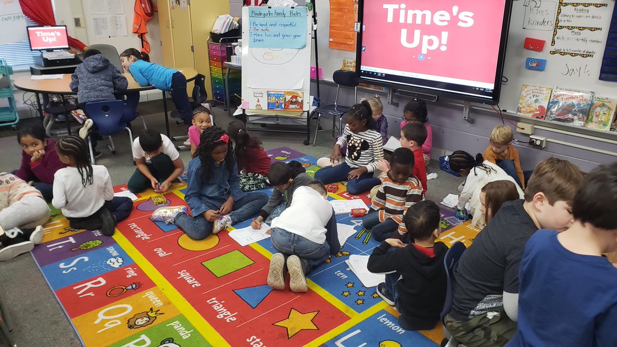 life_kinder's tweet photo. First day meeting our 2nd grade reading buddies! Our kiddos were so excited! #kindergarten #alldaykinder #reynproud #frenchrun @MsWalker_FR MsWalker_FR @dr_tbaker @rachelMChip @FR_Firebirds https://t.co/YQTFDfGkHX