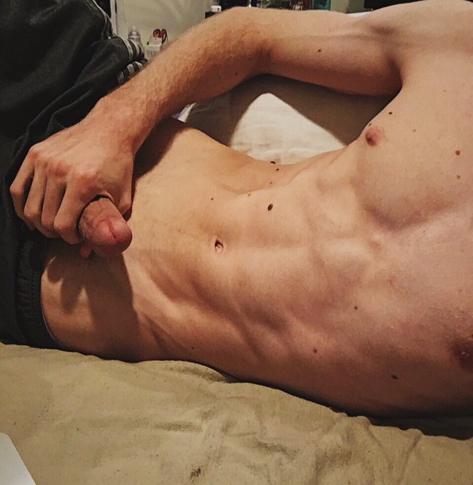 Thank you all for 1500 kinky sexy followers! Puppy gets hard knowing how many people like watching 😳<a href="/tag/puppyplay"class="tags"><span>#puppyplay</span></a><a href="/tag/gayporn"class="tags"><span>#gayporn</span></a>