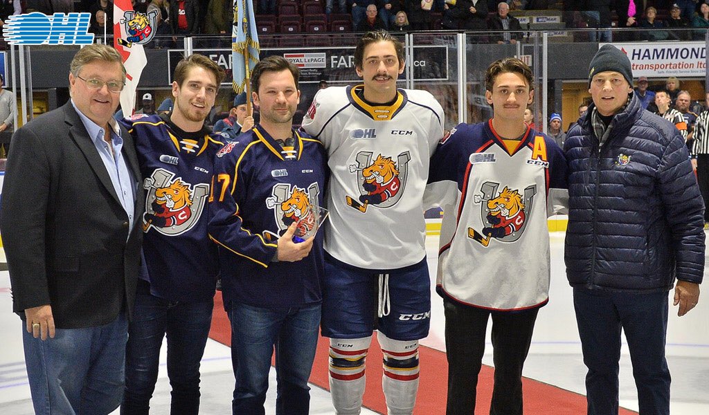 OHLHockey's tweet photo. Dale Hawerchuk was met with a standing ovation on Saturday as the @OHLBarrieColts honoured the franchise’s 5-year veterans.

Tremblay, Hall, B. Hawerchuk and Brown were recognized as part of 25th Anniversary celebrations.

WATCH 🎥: https://t.co/xog7zg2sOK https://t.co/BQuFo0TRps