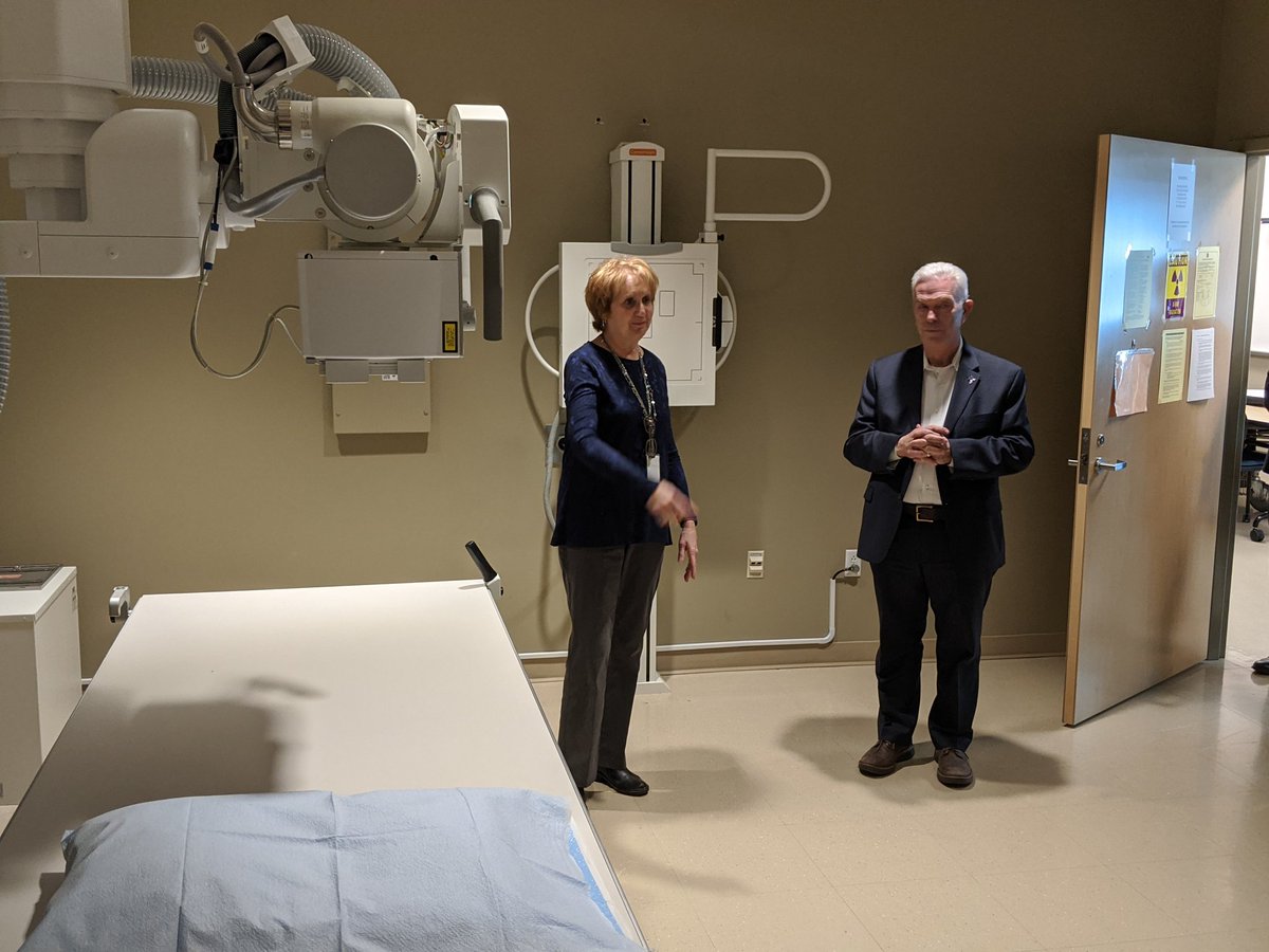 KSUGovRelations's tweet photo. .@RepBillJohnson Thanks for visiting our @KSU_Columbiana campus in Salem today to see some of the great things were doing in eastern Ohio. @KentState https://t.co/QHtDrzDqrV