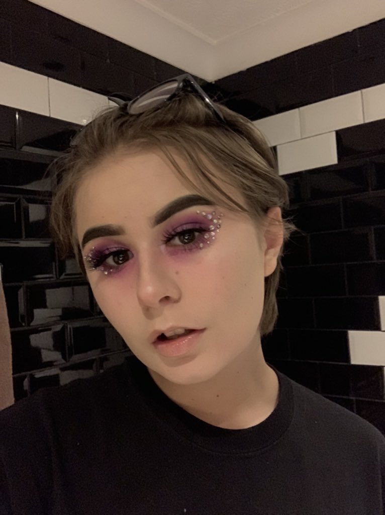 upuntildrag's tweet photo. guess who got bored and misses @euphoriaHBO 
#EuphoriaHBO https://t.co/EbeC78tsMA