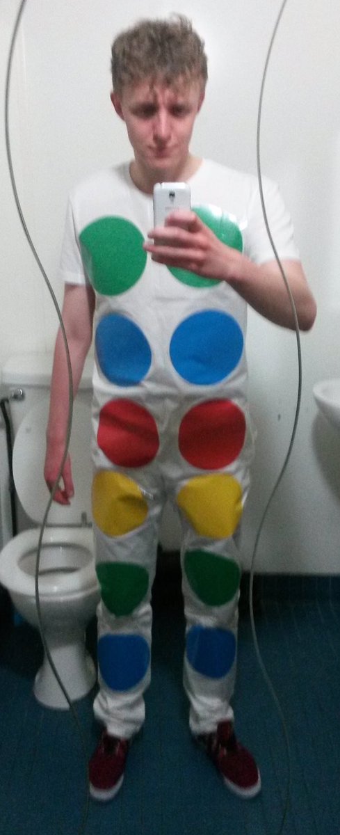 puddlegrump's tweet photo. Throwback to a Twister Mat costume I made from scratch using card and laminating sheets #thisisanartattack https://t.co/rmbCeRgiFC