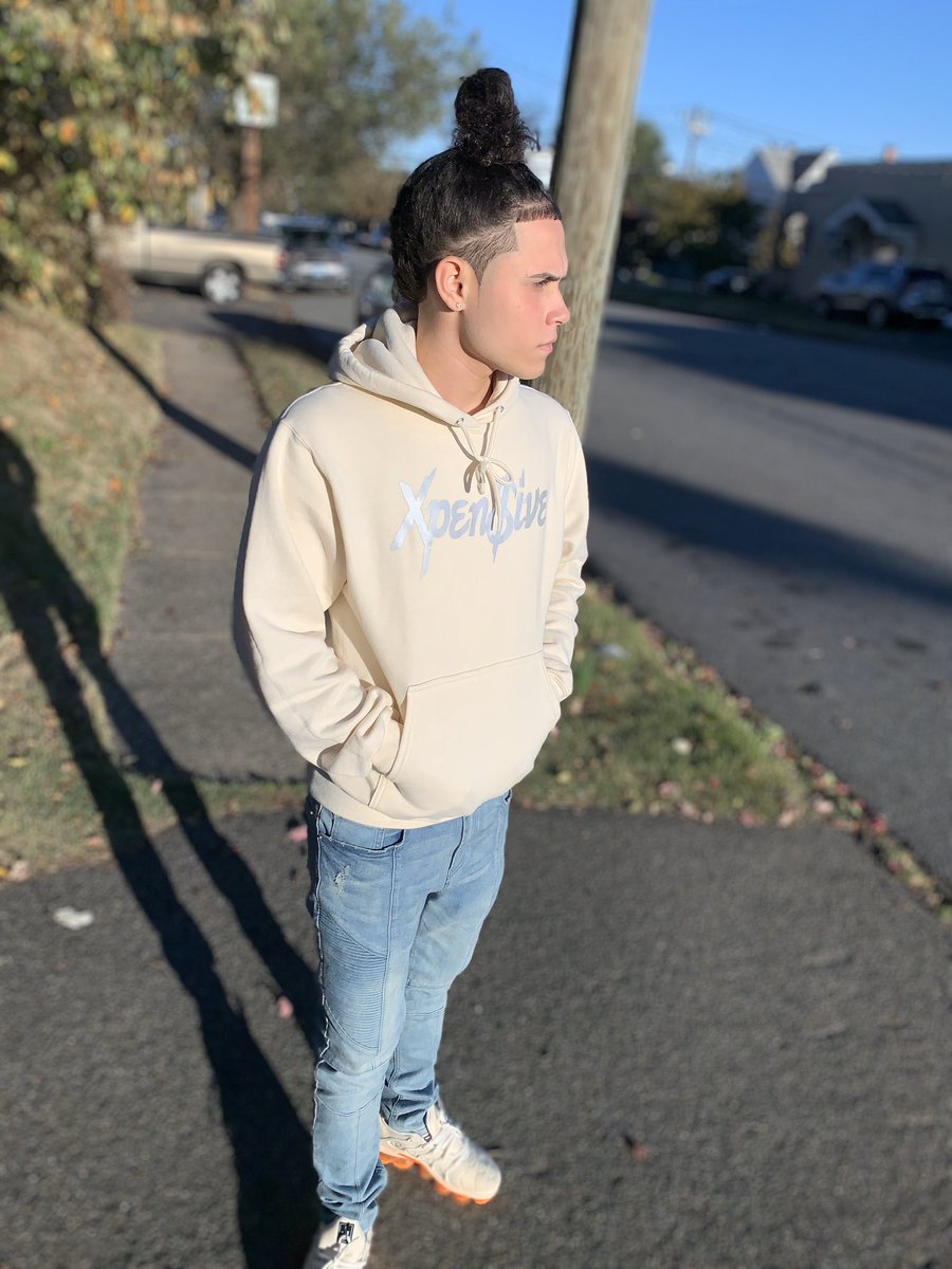 Xpen$ive tweet media