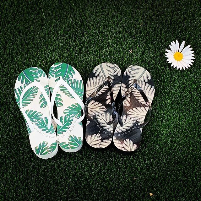 WaikikiBeachWlk's tweet photo. Black Friday will be here soon! #repost @theultimatefootstore: Black Friday is coming up this week and we’ve got in some new Vionic sandals! Check these out at The Ultimate Foot Store! #BlackFriday #VionicShoes #waikikibeachwalk #vionicbeach https://t.co/bABbbKMK13 https://t.co/tTwIX0uto1