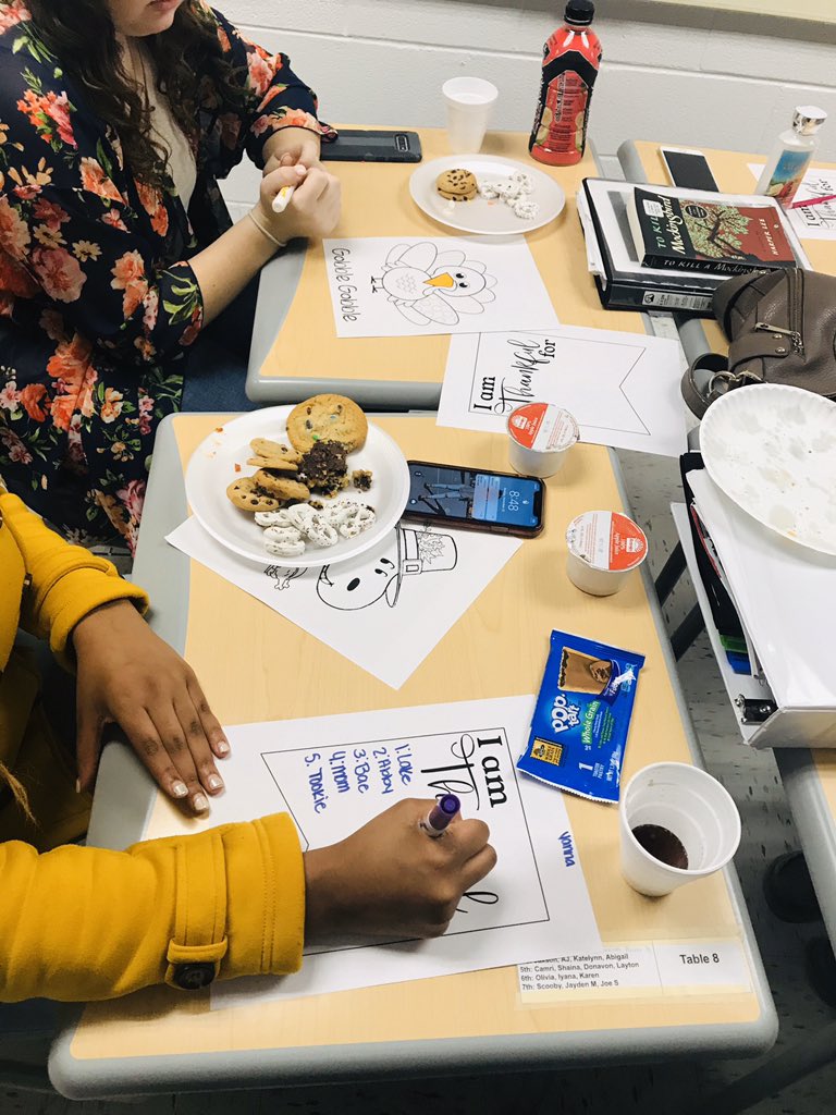 MrsTallentWEHS's tweet photo. Sometimes we need to take a moment to remember how blessed we are. π€ #WhyImTHANKFUL #WEHS #Classgiving https://t.co/wsZKpFWA23