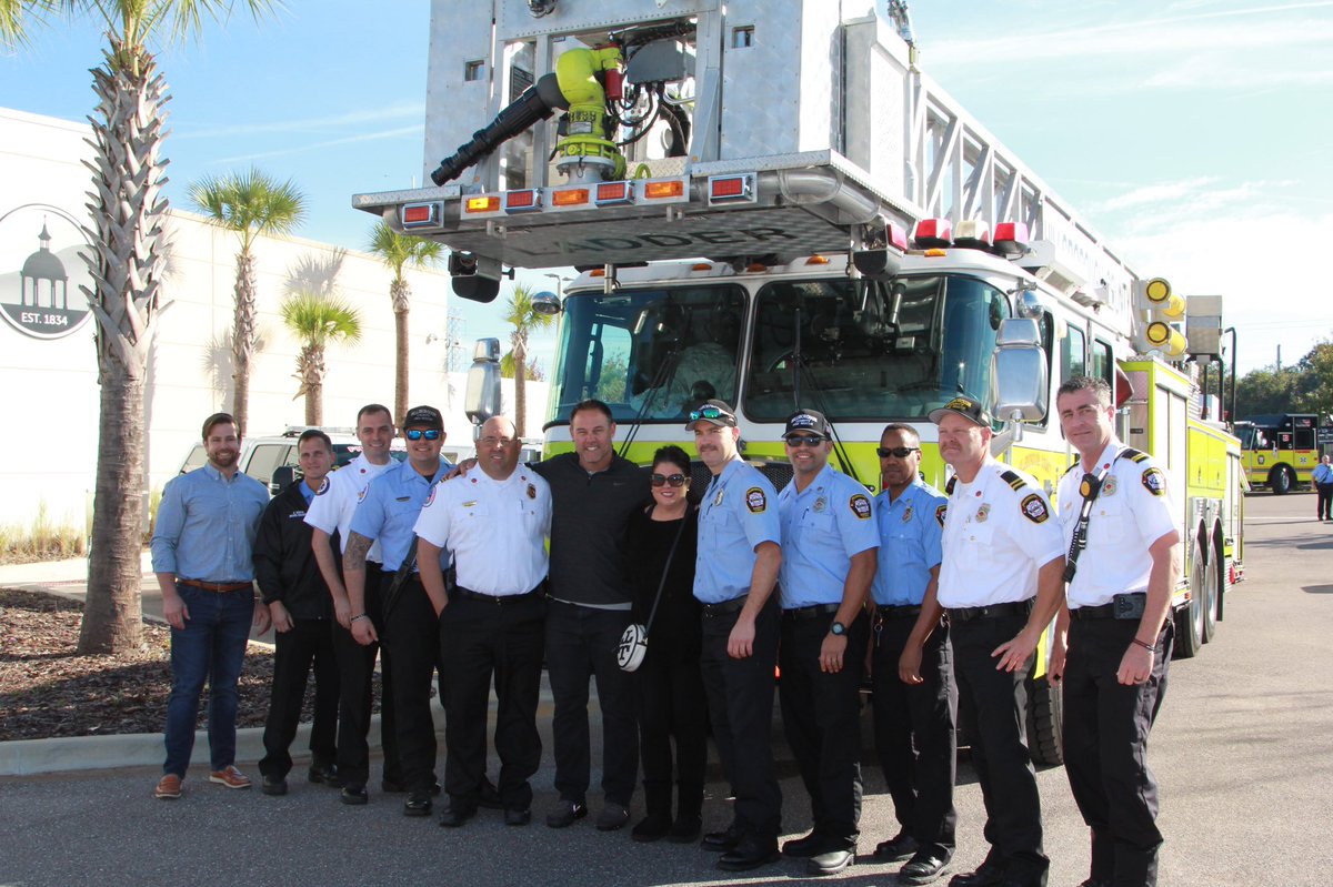 HillsFireRescue's tweet photo. Thanks to @M_A_F_F &amp; @ReedTMS_Tampa for their donation of turkey dinners to our firefighters. Crews receiving these dinners will be back on duty Thanksgiving Day. We are incredibly grateful for your generosity!
#HCFRStrong #Community #GivingSeason https://t.co/VRmThFWmNO