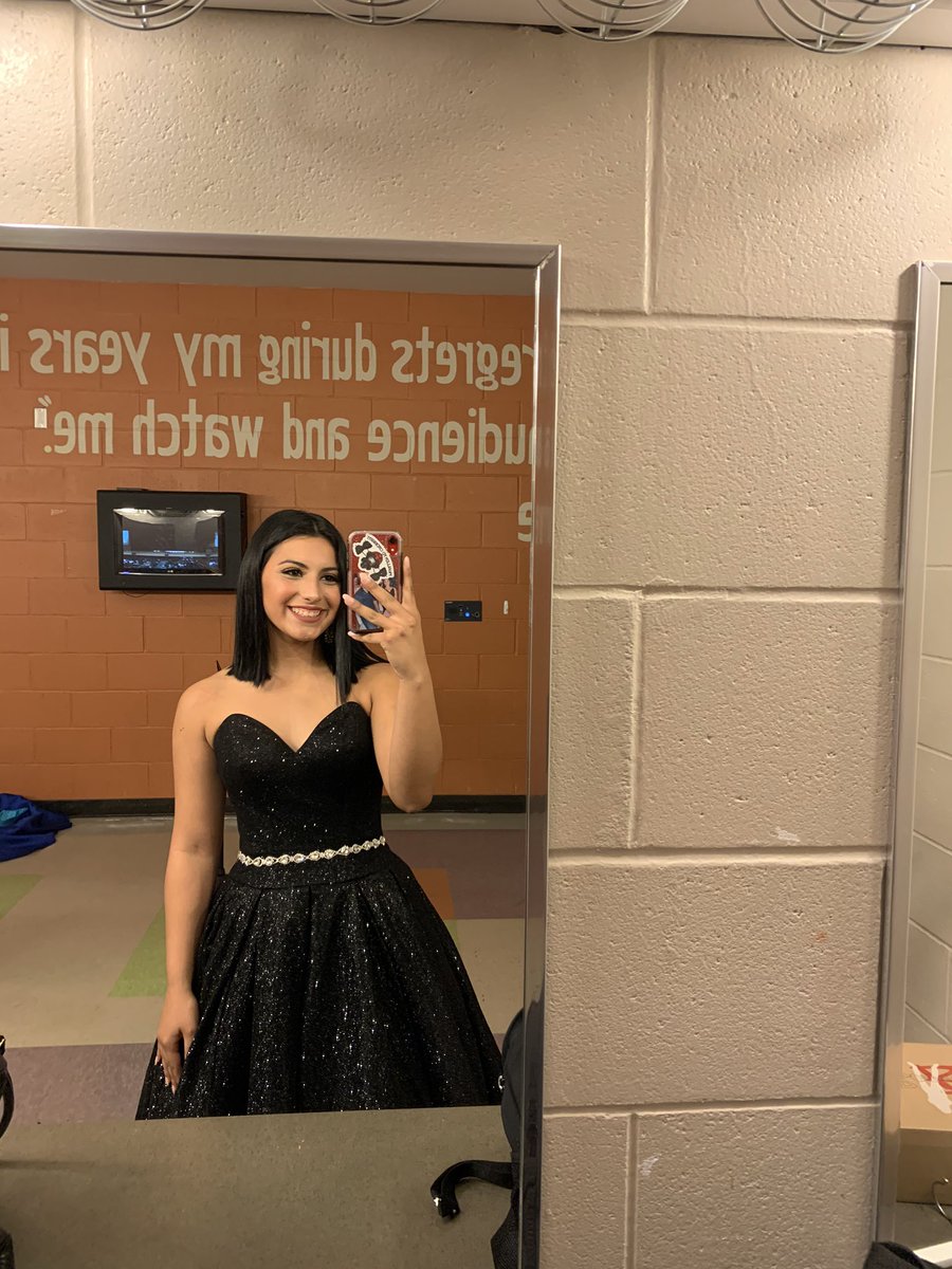 J10VANA's tweet photo. Even as 2nd runner up I’m always proud to represent the East Side 🖤🖤 https://t.co/rVFW88fP3G
